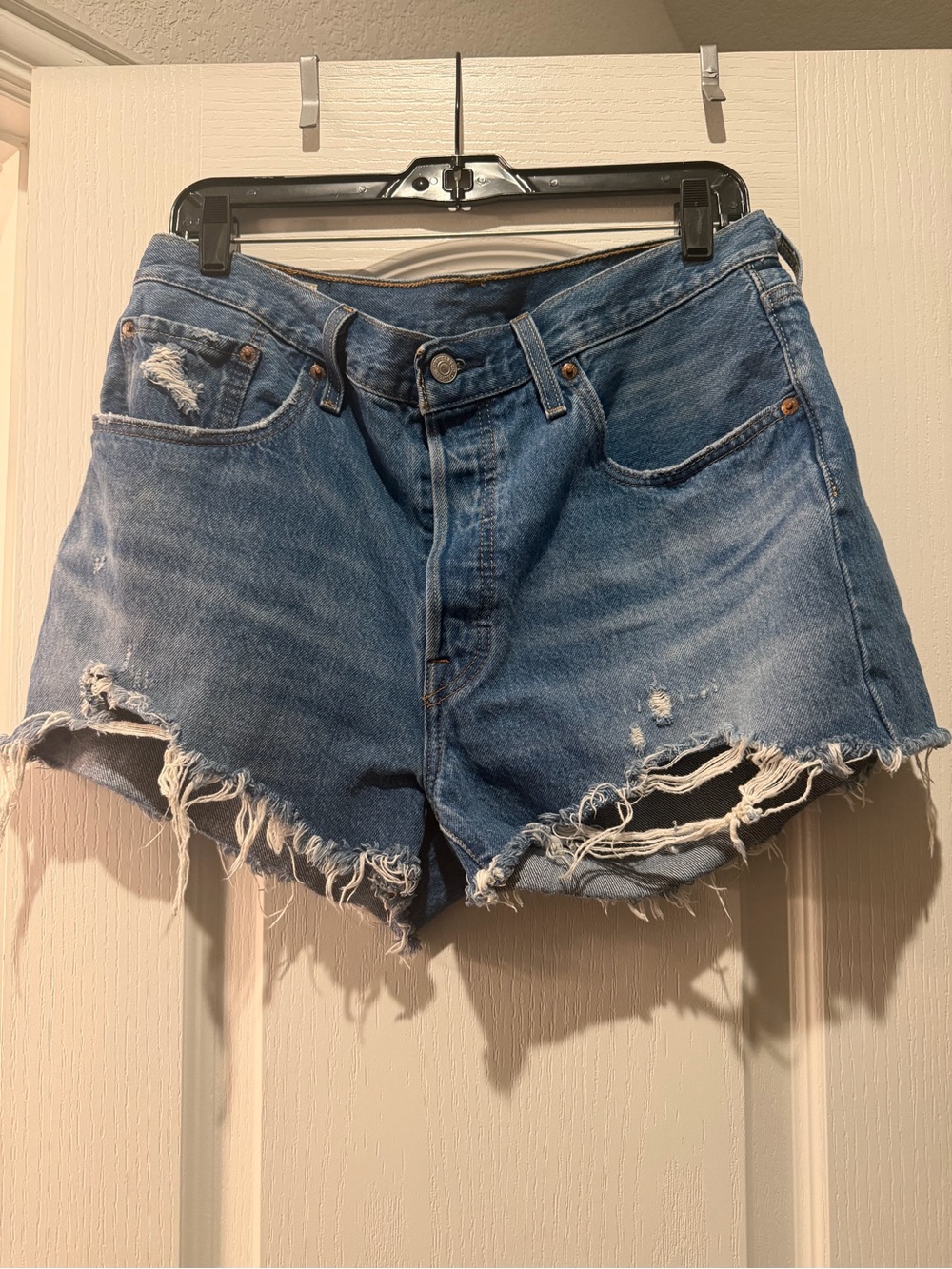 Levi’s 501 Denim Frayed Hem Women's Shorts - Blue
